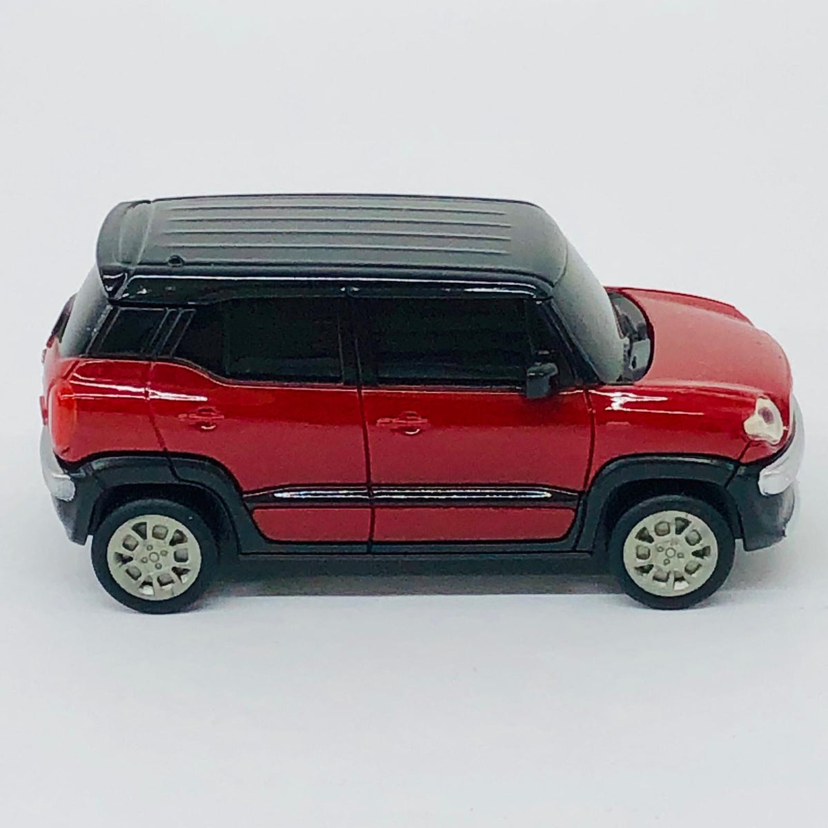 おもちゃ・玩具 SUZUKI XBEE(レッド×ブラック)プルバックカー 非売品 SUZUKI XBEE【加古川物流】