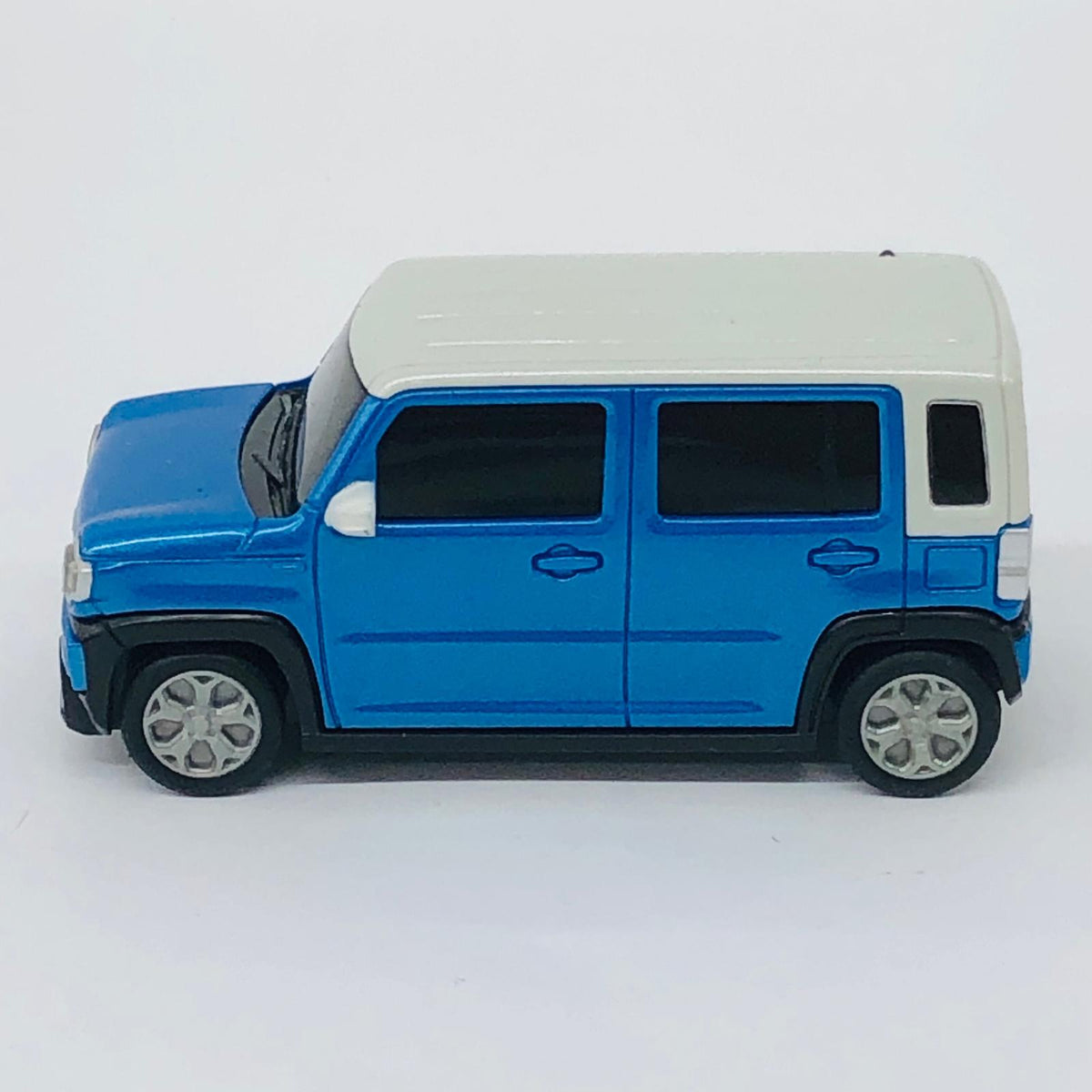 おもちゃ・玩具 ハスラー(ブリスクブルーメタリック×ホワイト)プルバックカー 非売品 ハスラー【加古川物流】