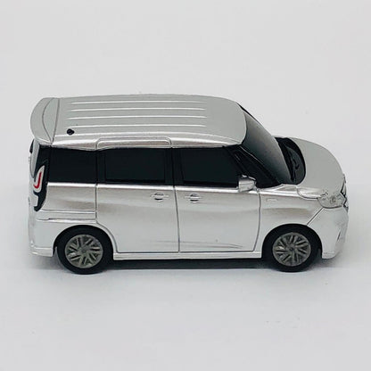 おもちゃ・玩具 スズキ ソリオ(シルバー) プルバックカー 非売品 スズキ ソリオ【加古川物流】