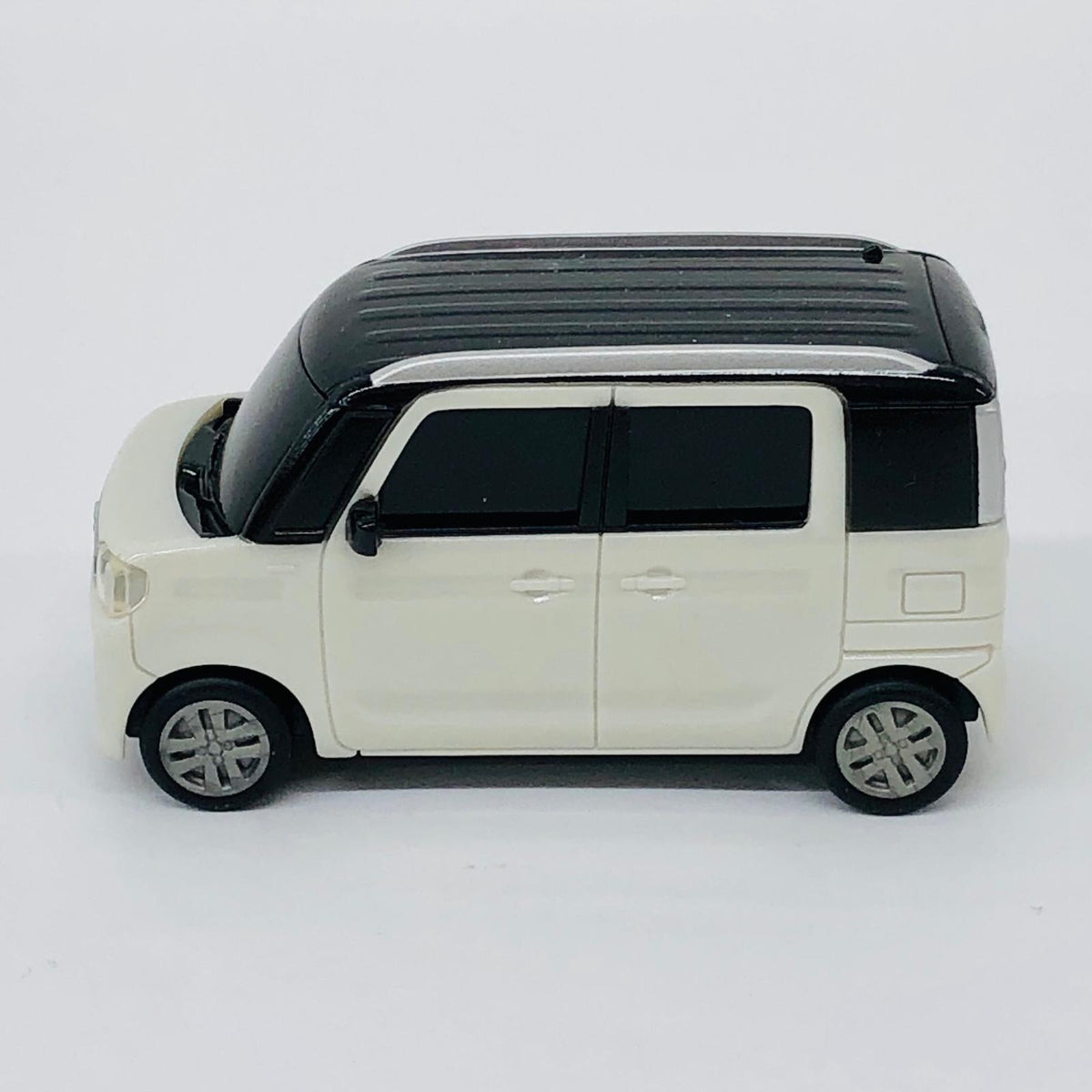 おもちゃ・玩具 スズキ スペーシア(ホワイト) プルバックカー 非売品 スズキ スペーシア【加古川物流】