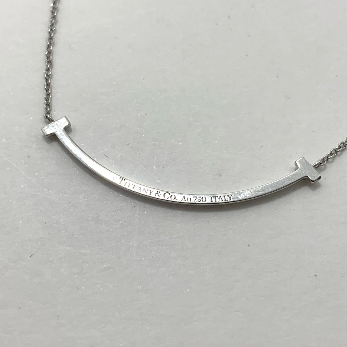 Tiffany&co | ティファニー ティファニーT スマイルペンダント スモール メレダイヤ　K18WG ネックレス シルバー【瀬戸大橋店】