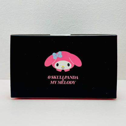 ぬいぐるみ SKULLPANDA×MY MELODY ぬいぐるみペンダント 「POPMART SKULLPANDA×サンリオキャラクターズ」 MY MELODY SKULLPANDA×サンリオキャラクターズ【加古川物流】