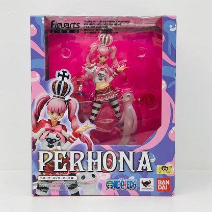 フィギュア フィギュアーツZEROペローナ-スリラーバーク編-「ワンピース」 ペローナ Figuarts ZERO【フィギュア】【加古川物流】