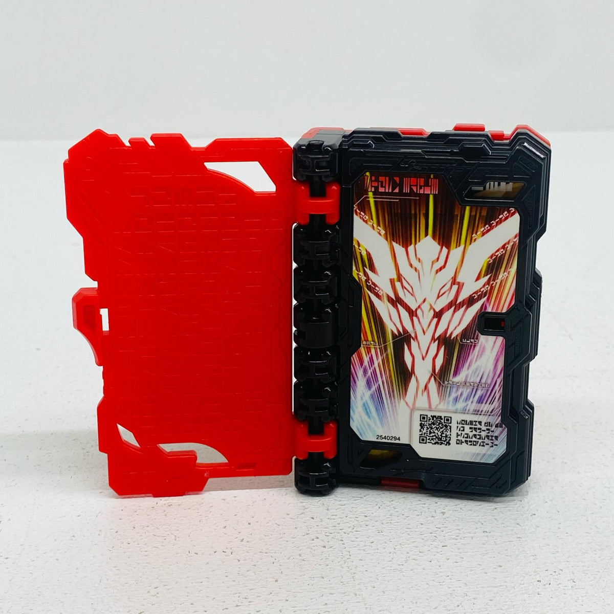 おもちゃ・玩具 DXストームイーグルワンダーライドブック「仮面ライダーセイバー/聖刃」 DXストームイーグル ワンダーライドブック【加古川物流】