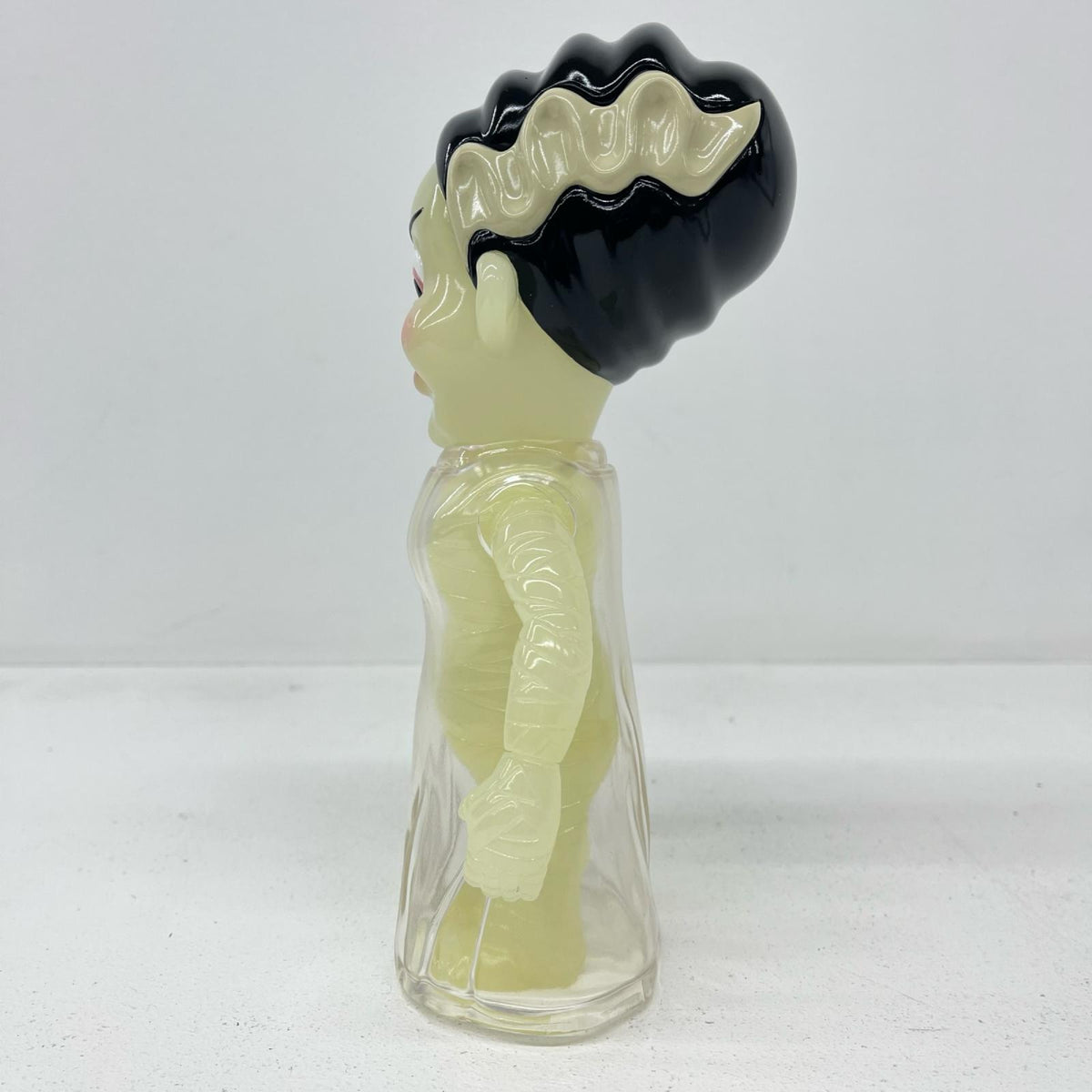 ソフビ人形 HEAD LOCK STUDIO KNUCKLE'S KUSTOM MONSTERS BRIDE OF FRANKY クリアx蓄光成型 BRIDE OF FRANKY クリアx蓄光成型 KNUCKLE'S KUSTOM MONSTERS【加古川物流】