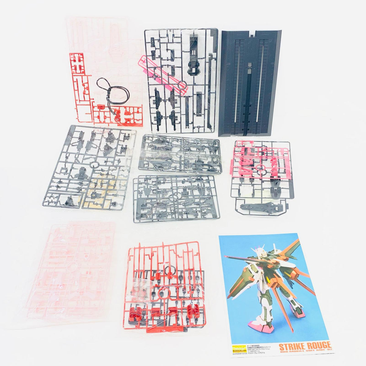 プラモデル 1/100MGMBF-02ストライクルージュ「機動戦士ガンダムSEED」[0129450] MBF-02ストライクルージュ MG 129450【加古川物流】