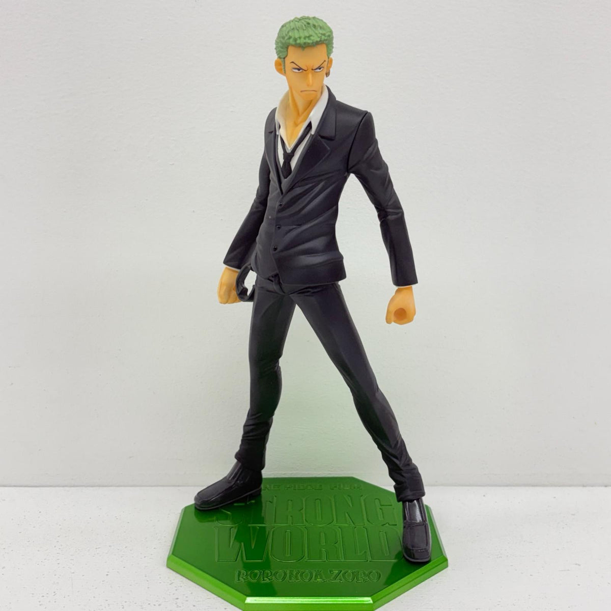 フィギュア ロロノア・ゾロVer.2「ワンピースシリーズSTRONGEDITION」P.O.P ロロノア・ゾロVer.2 P.O.P【フィギュア】【加古川物流】