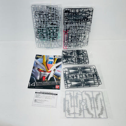 プラモデル 1/144RGZGMF-X20Aストライクフリーダムガンダムディアクティブモード「機動戦士ガンダムSEEDDESTINY」プレミアムバンダイ限定[0187856] ZGMF-X20Aストライクフリーダムガンダム RG プレミアムバンダイ限定 187856【加古川物流】