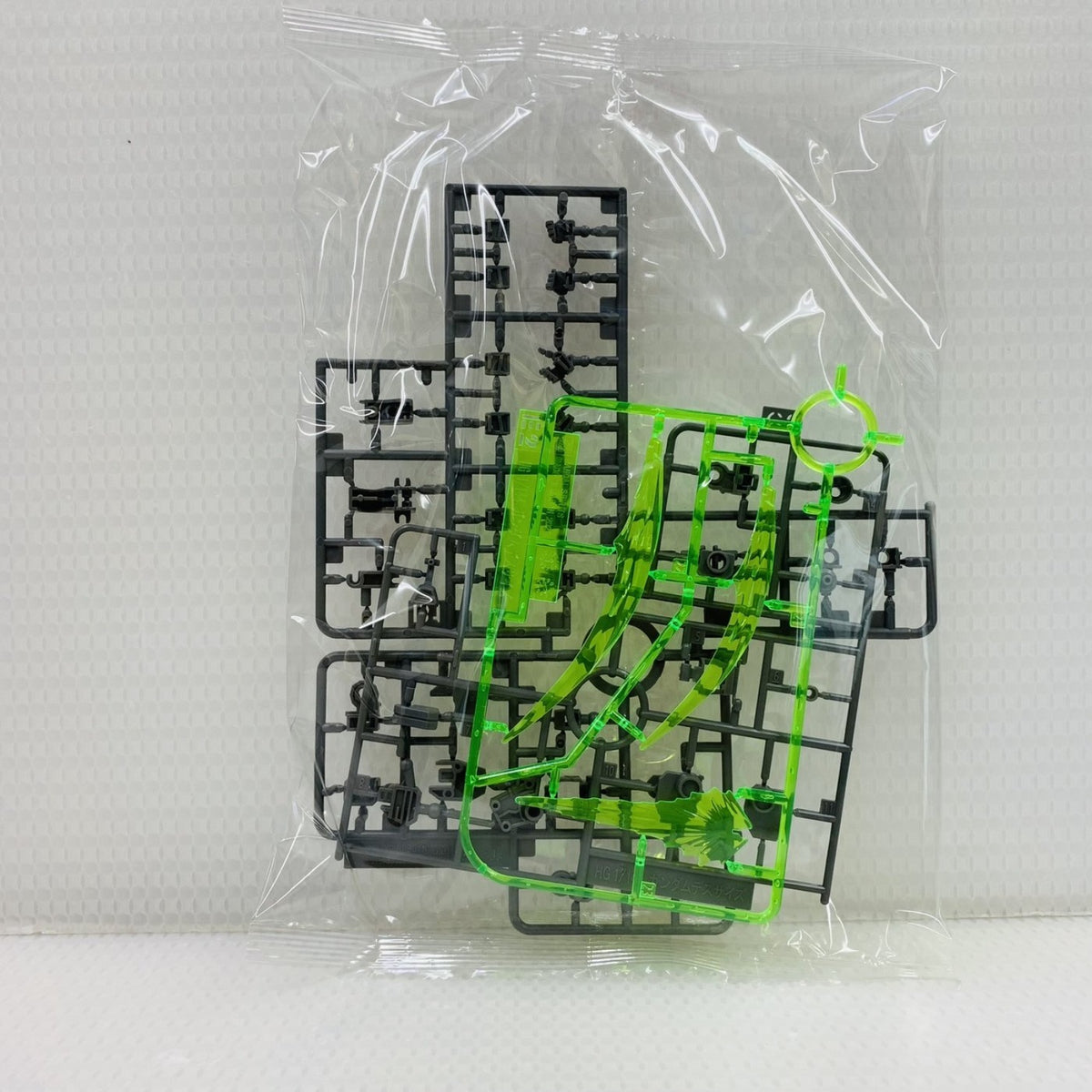 プラモデル 1/144HGACXXXG-01Dガンダムデスサイズ「新機動戦記ガンダムW」[5061654] XXXG-01D ガンダムデスサイズ HG 5061654【加古川物流】