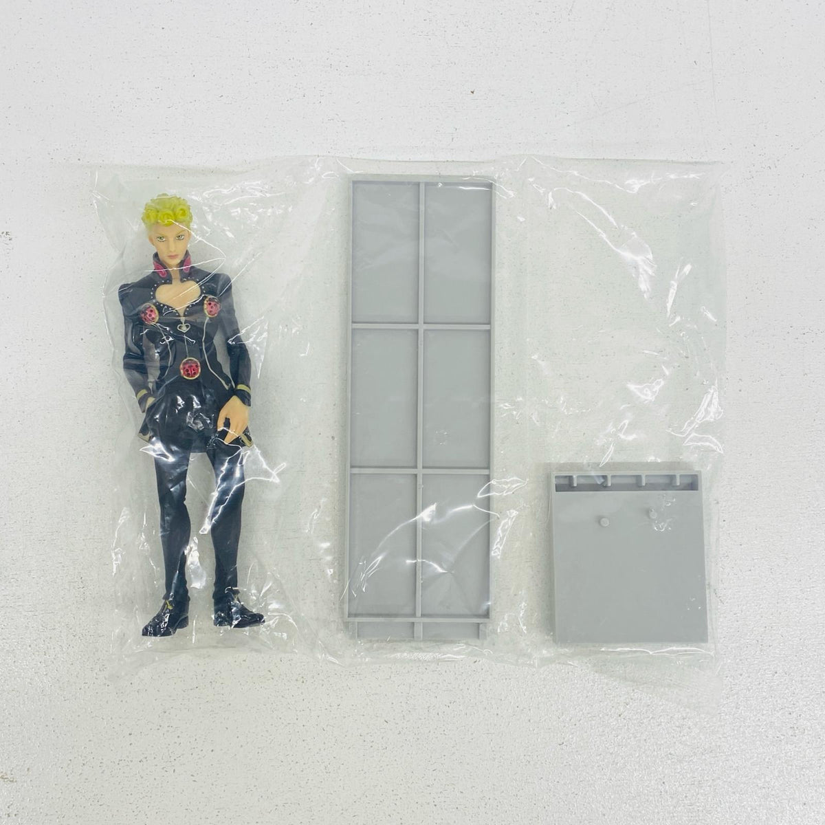 フィギュア ジョルノ・ジョバァーナ(ブラックカラー)DXFPassione～ブチャラティチーム～vol.6「ジョジョの奇妙な冒険」 ジョルノ・ジョバァーナ DXF 48386【フィギュア】【加古川物流】