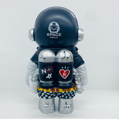 フィギュア MEGA SPACE MOLLY 1000% Trevor Andrew 2.0 POP MART MOLLY 1000% Trevor Andrew 2.0 MEGA SPACE MOLLY【フィギュア】【加古川物流】
