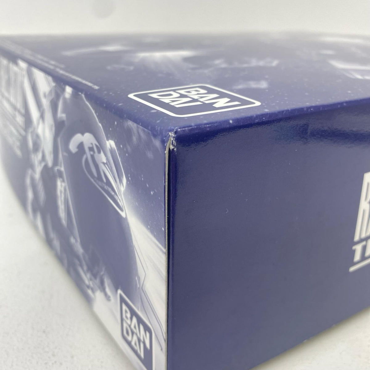 プラモデル 1/100MGRX-121-1ガンダムTR-1ヘイズル改実戦配備カラー「ADVANCEOFZ～ティターンズの旗のもとに～」プレミアムバンダイ限定[5067255] RX-121-1ガンダムTR-1 MG プレミアムバンダイ限定 5067255【加古川物流】