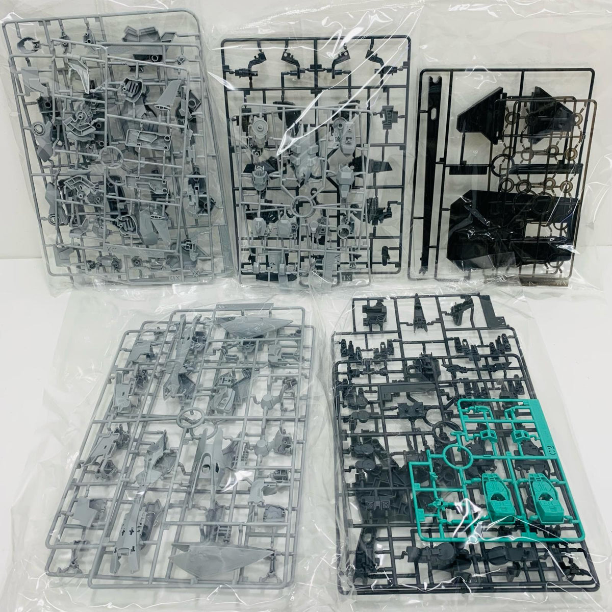 プラモデル 1/144HGアリュゼウス「機動戦士ガンダム閃光のハサウェイ」[5072030] アリュゼウス HG 5072030【加古川物流】