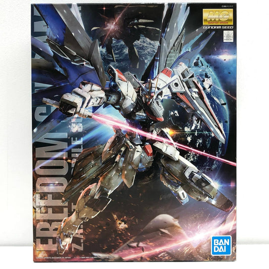 プラモデル 1/100MGZGMF-X10AフリーダムガンダムVer.2.0「機動戦士ガンダムSEED」[5061611] ZGMF-X10A フリーダムガンダム ver. 2.0 MG 5061611【加古川物流】
