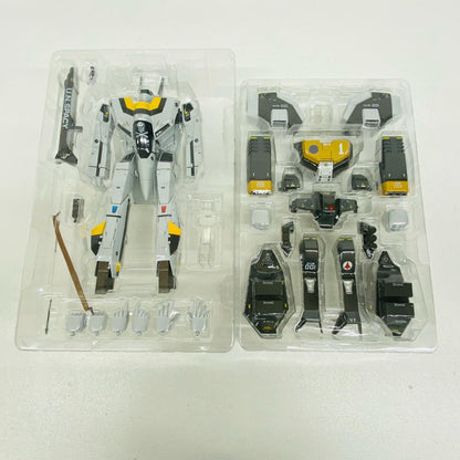 フィギュア DX超合金VF-1Sアーマードバルキリー(ロイ・フォッカースペシャル)「超時空要塞マクロス」魂ウェブ商店限定 F-1Sアーマードバルキリー 超合金 魂ウェブ商店限定【フィギュア】【加古川物流】