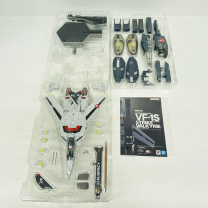フィギュア DX超合金劇場版VF-1Sストライクバルキリー(一条輝機)メカニックエディション「劇場版超時空要塞マクロス愛・おぼえていますか」魂ウェブ商店限定 ストライクバルキリー(一条輝機) 超合金 魂ウェブ商店限定【フィギュア】【加古川物流】