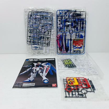 プラモデル 1/144HGCEREVIVEZGMF-X10Aフリーダムガンダム「機動戦士ガンダムSEED」 フリーダムガンダム HG【加古川物流】