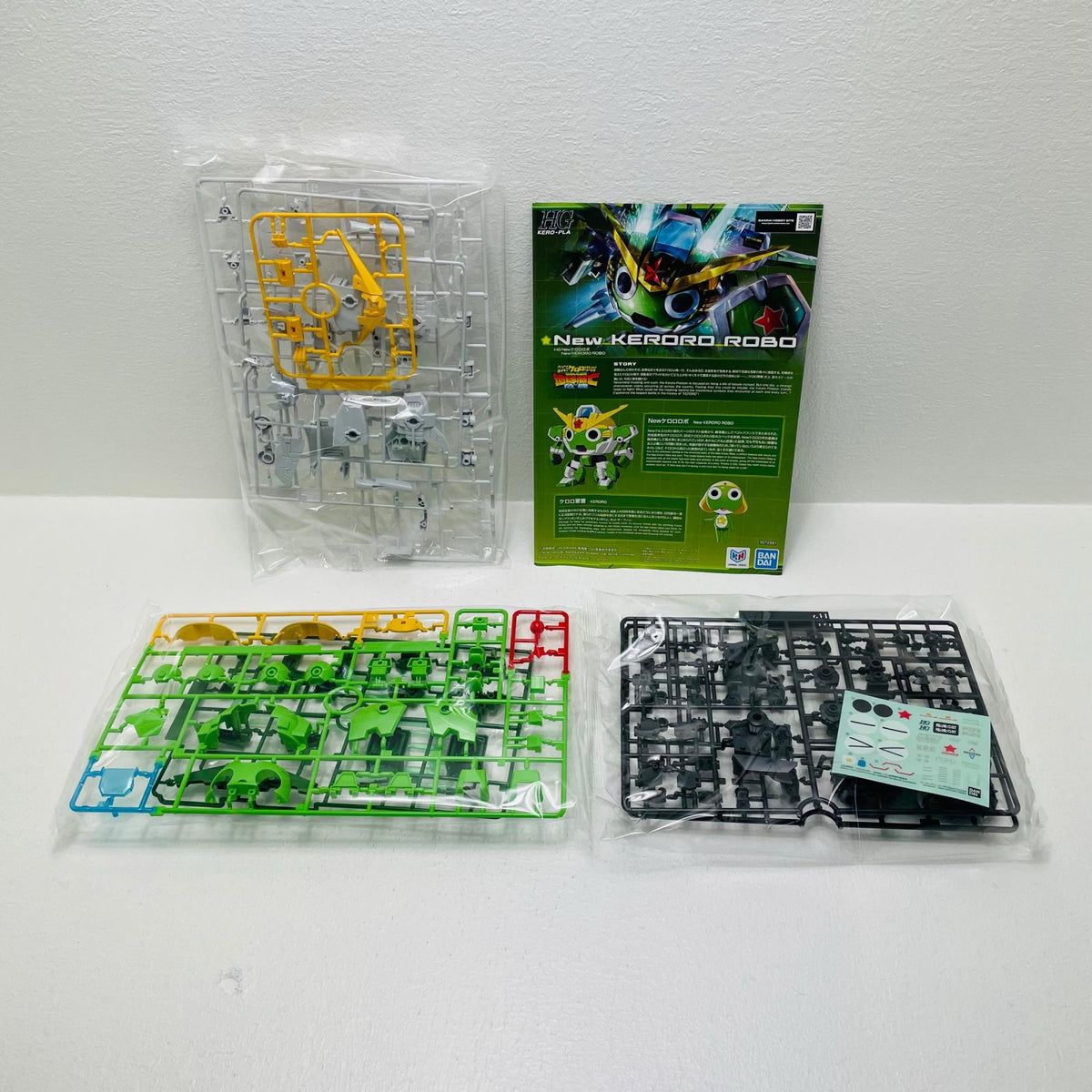プラモデル HGNewケロロロボ「ケロロ軍曹」[2825368] ケロロロボ 2825368【加古川物流】