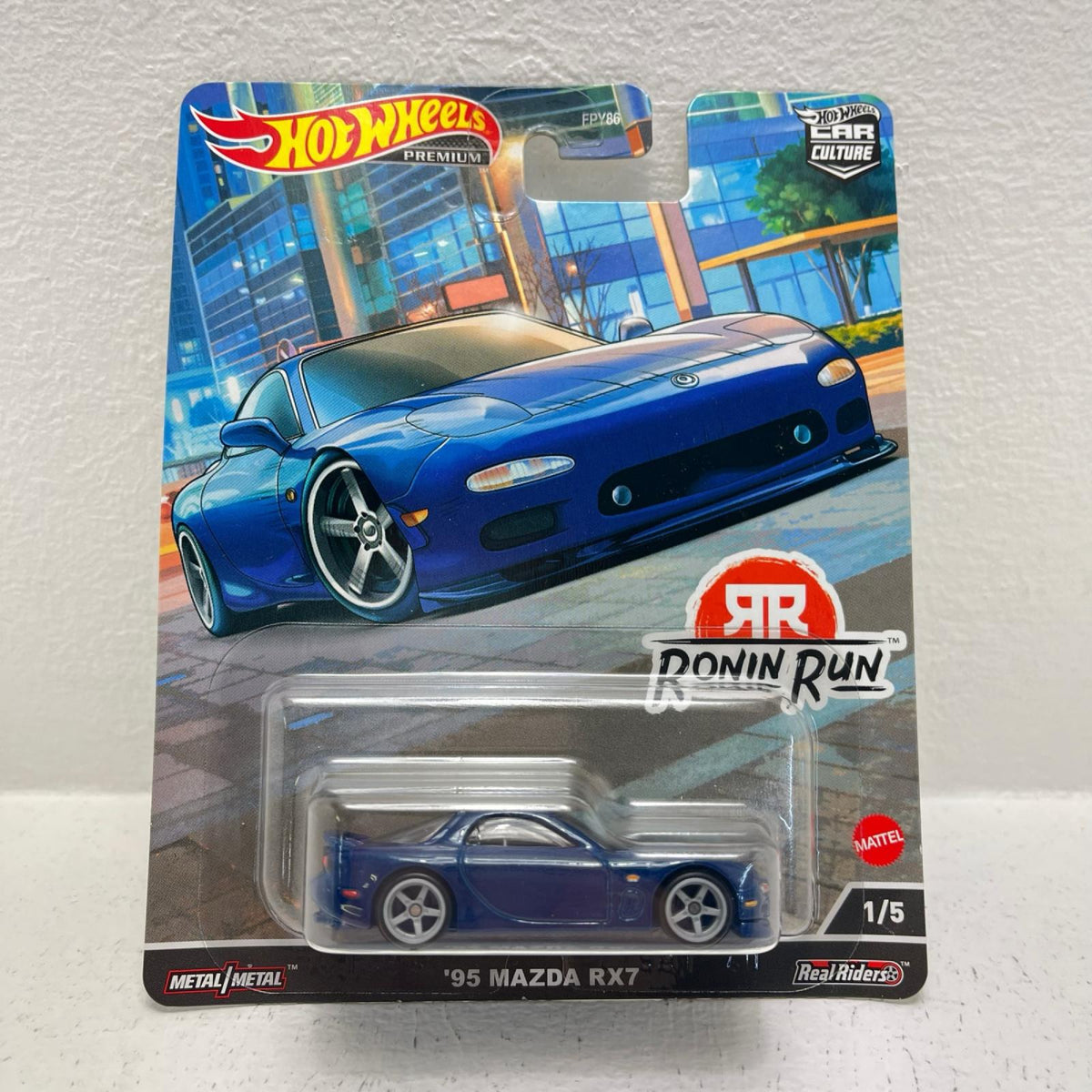 おもちゃ・玩具 1/64’95マツダRX7「HotWheelsカーカルチャーローニン・ラン」[HCK13] 95マツダRX7 1/64スケール【加古川物流】