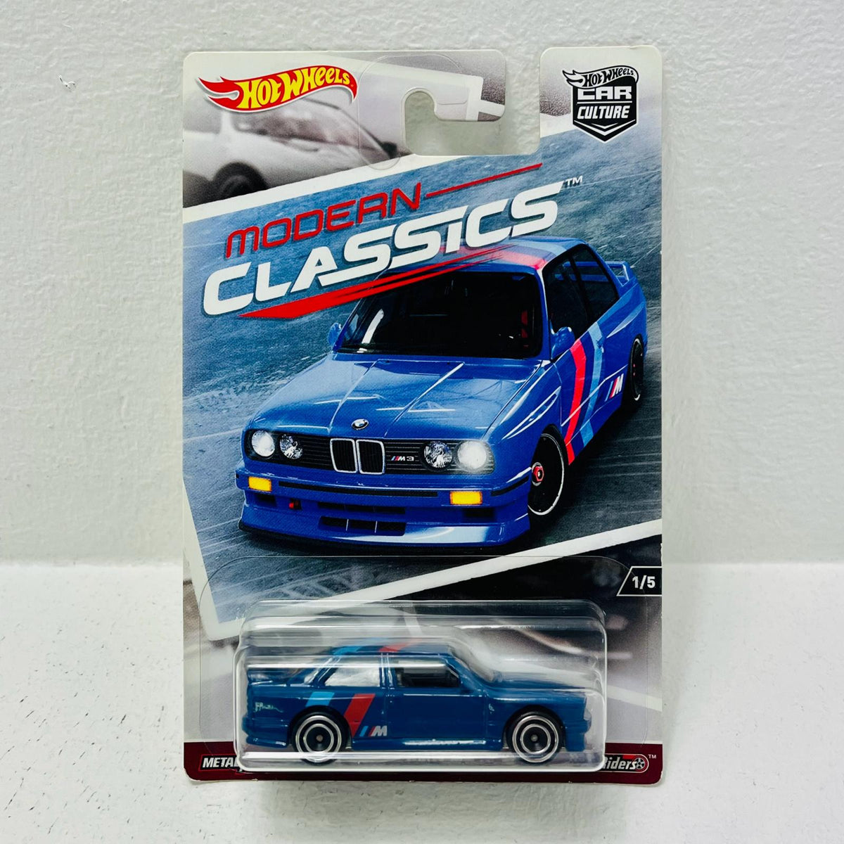 おもちゃ・玩具 1/64’92BMWM3「HotWheelsカーカルチャーmodernClassics」[DWH70] 92BMWM3 1/64スケール【加古川物流】