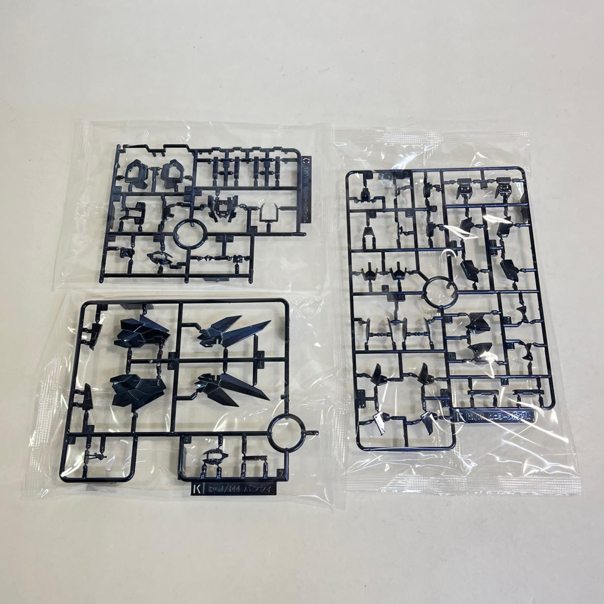 プラモデル 1/144RGRX-0ユニコーンガンダム2号機バンシィ・ノルン最終決戦仕様[スペシャルコーティング]「機動戦士ガンダムUC」プレミアムバンダイ限定[5065290] RX-0ユニコーンガンダム2号機バンシィ・ノルン RG プレミアムバンダイ限定 5065290【加古川物流】