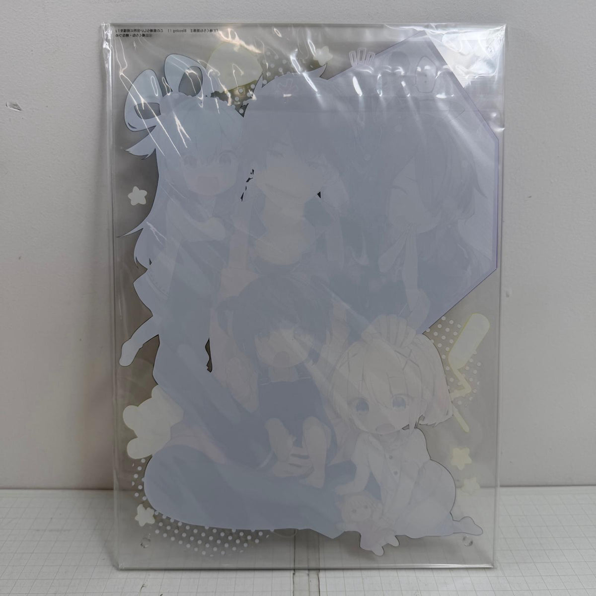 その他ホビー 三嶋くろね画集II Blessing！！ この素晴らしい世界に祝福を！ メロンブックス特典 箔押しサイン入りアクリルパネル【721-7286】【瀬戸大橋店】