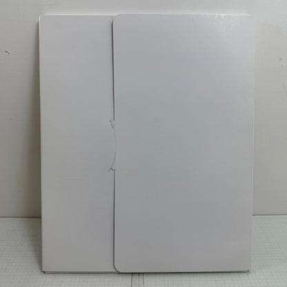 その他ホビー 三嶋くろね画集II Blessing！！ この素晴らしい世界に祝福を！ メロンブックス特典 箔押しサイン入りアクリルパネル【721-7286】【瀬戸大橋店】