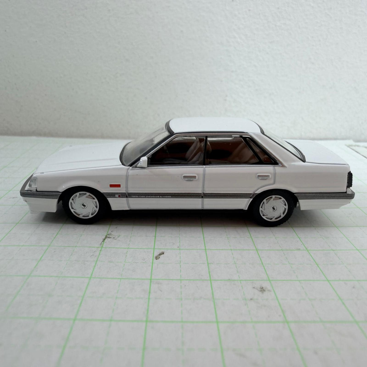 おもちゃ・玩具 LV-N301a ニッサン スカイライン 4ドアHT GTバサージュ ツインカム24V 87年式 トミカ リミテッドヴィンテージNEO トミーテック【728-7477】【瀬戸大橋店】