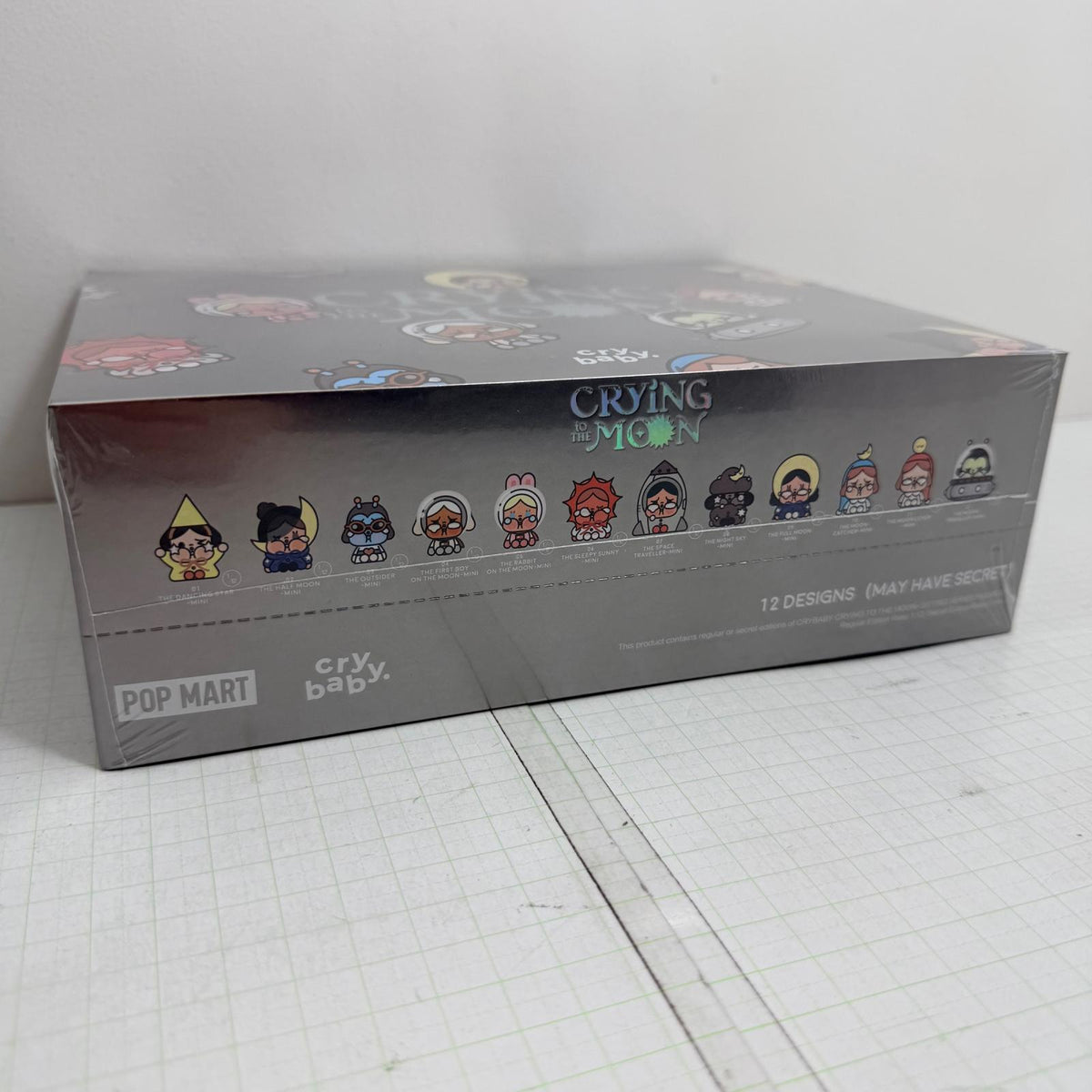 フィギュア 未開封 CRYBABY CRYING TO THE MOON SITTINGシリーズ 12個入りBOX POPMART【731-7298】【フィギュア】【瀬戸大橋店】