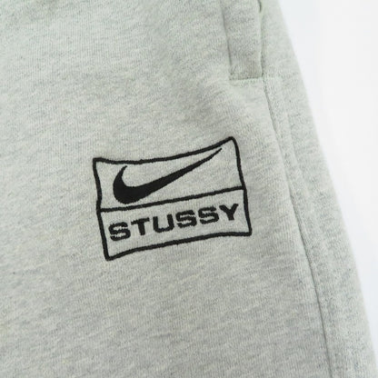 NIKE | ナイキ Stussy x Nike Fleece Pant スウェットパンツ パンツ FN5232-050 グレー サイズ：XL【瀬戸大橋店】