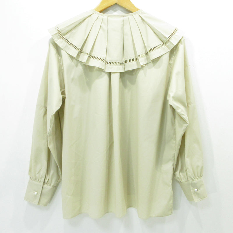 ハシゴレースビッグカラーシャツ ブラウス ME23SS-004SH ベージュ サイズ：FreeSize【三重本店】