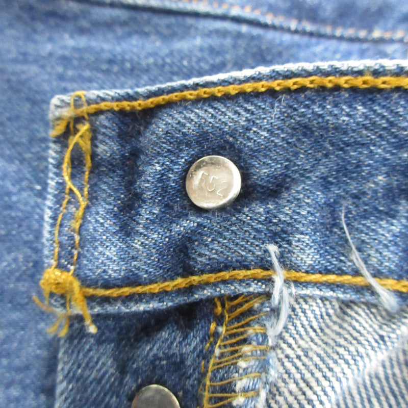 Levi's | リーバイス Lot. 501 90s 米国製 イレギュラー品 ダメージ加工 USED加工ボタンフライ デニムパンツ 42428-3 ブルー インディゴ サイズ：28【三重本店】