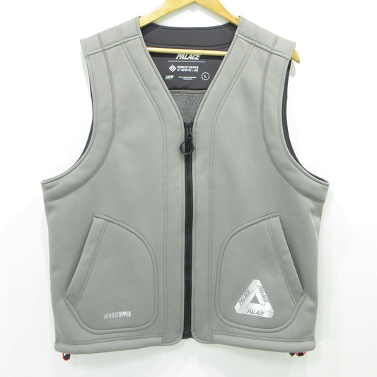 PALACE SKATEBOARDS | パレススケートボード GORE TEX WINDSTOPPER VEST ゴアテックス ロゴプリント 裏ボア ウィンドストッパー ベスト ベスト グレー サイズ：L【三重本店】