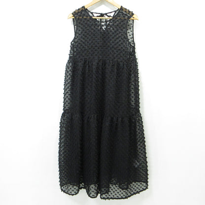 TRRAZZO DONNNA | トラッゾドンナ 総柄シアーノースリーブワンピース ドット柄 ワンピース 6253-542 ブラック サイズ：FreeSize【三重本店】