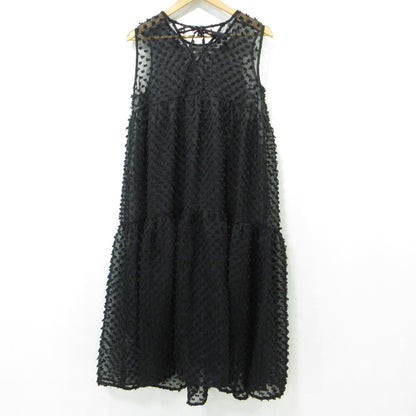 TRRAZZO DONNNA | トラッゾドンナ 総柄シアーノースリーブワンピース ドット柄 ワンピース 6253-542 ブラック サイズ：FreeSize【三重本店】
