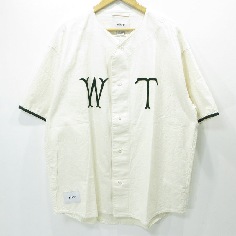 W)TAPS | ダブルタップス LEAGUE SS リーグSS ロゴワッペン半袖ゲームシャツ 半袖シャツ 241TQDT-SHM05 ホワイト アイボリー 生成り サイズ：4【三重本店】