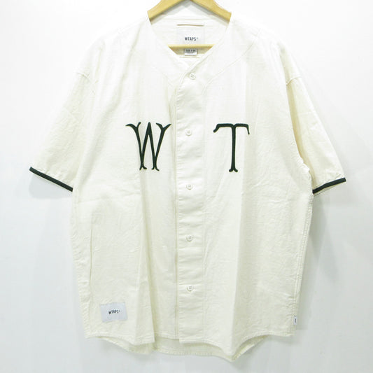 W)TAPS | ダブルタップス LEAGUE SS リーグSS ロゴワッペン半袖ゲームシャツ 半袖シャツ 241TQDT-SHM05 ホワイト アイボリー 生成り サイズ：4【三重本店】
