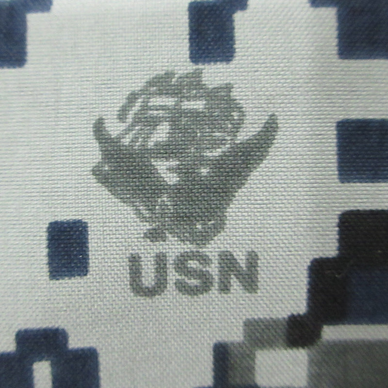 MILITARY衣料 | ミリタリーイリョウ U.S.NAVY 米海軍 DIGTAL PATTERN GORE-TEX PARKA ゴアテックスパーカー 総柄ミリタリージャケット マウンテンパーカー 迷彩柄 ミリタリージャケット 8415-01-539-9902 ネイビー マルチカラー デジカモ サイズ：S【三重本店】