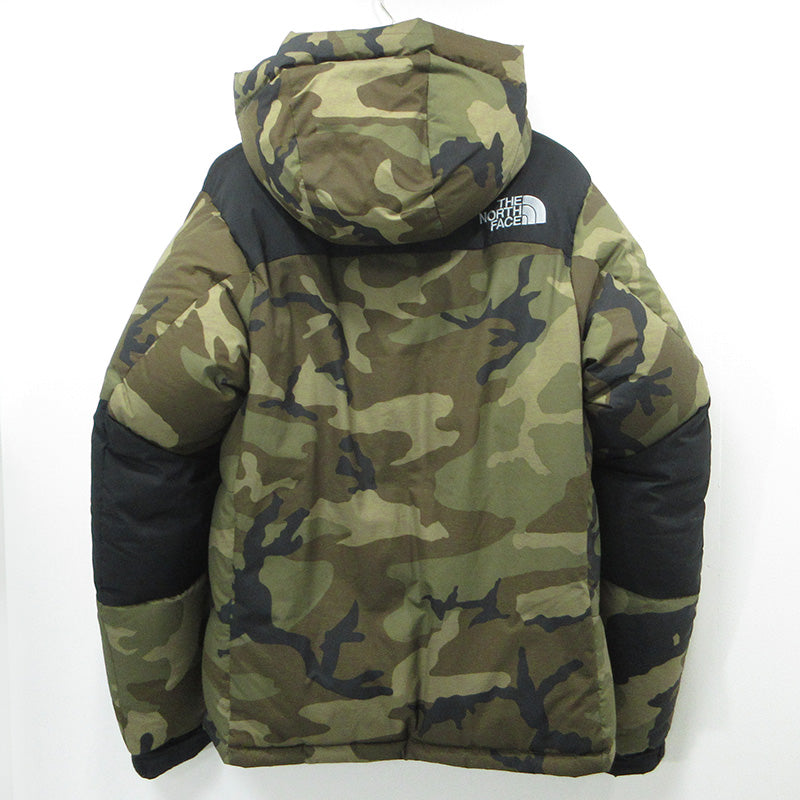 THE NORTH FACE | ザ・ノースフェイス NOVELTY BALTRO LIGHT ノベルティバルトロライト 総柄ロゴ刺繍ダウンジャケット 迷彩柄 ダウンジャケット ND91951 カーキグリーン マルチカラー カモ サイズ：L【三重本店】
