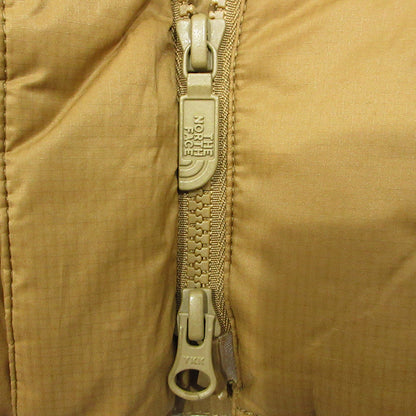THE NORTH FACE | ザ・ノースフェイス CAMP SIERRA SHORT キャンプシェラショート ロゴプリント中綿ジャケット 撥水 中綿ジャケット NYW81931 ライトブラウン(BK) カーキ サイズ：L【三重本店】