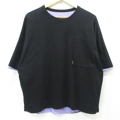 TIGHTBOOTH PRODUCTION | タイトブースプロダクション USED加工リバーシブル半袖Tシャツ ロゴプリント×胸ポケット ダメージ加工 半袖Ｔシャツ ブラック×パープル サイズ：M【三重本店】