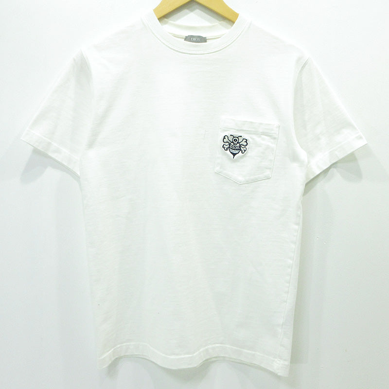 DIOR HOMME | ディオール・オム × Stussy ステューシー BEE刺繍胸ポケット半袖Tシャツ ハチ刺繍 半袖Ｔシャツ 033J644A0554 ホワイト サイズ：XS【三重本店】