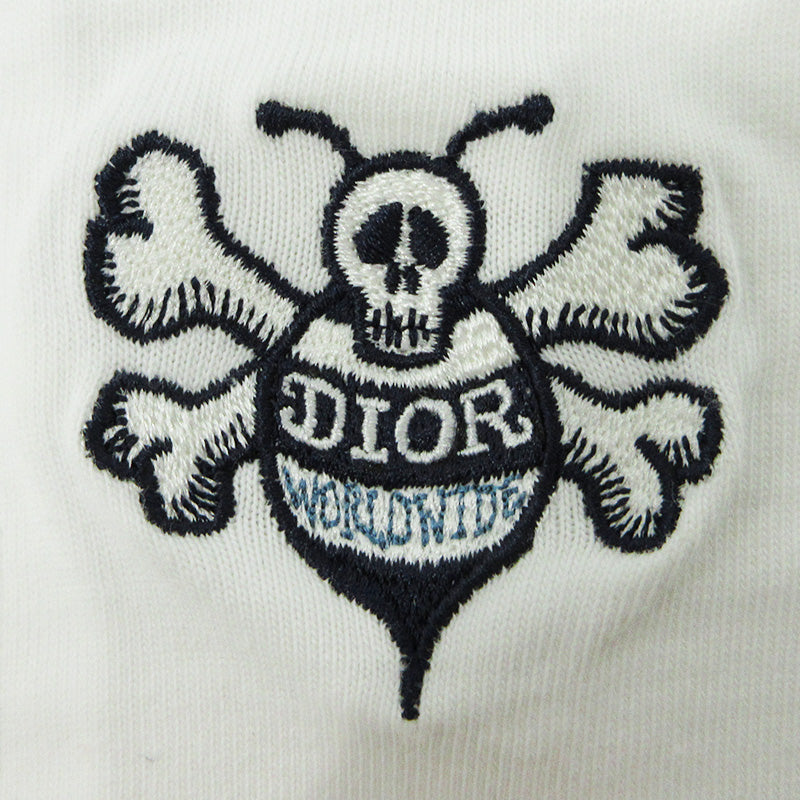 DIOR HOMME | ディオール・オム × Stussy ステューシー BEE刺繍胸ポケット半袖Tシャツ ハチ刺繍 半袖Ｔシャツ 033J644A0554 ホワイト サイズ：XS【三重本店】