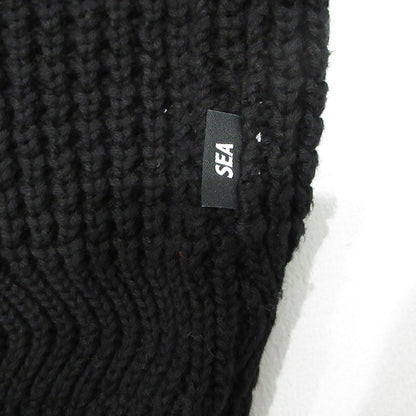 WIND AND SEA | ウィンダンシーウインダンシー Waffle Crewneck Knit Sweater ワッフルクルーネックニットセーター ロゴ刺繍長袖ニット ロゴメタルプレート セーター WDS-O-CLCS-25-Q3-KN-04 ブラック サイズ：L【三重本店】