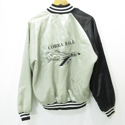 Lee | リー COBRA BALLスタジャン バックプリント中綿ナイロンジャケット コブラボール U.S.A.製 M.R.なしタグ スタジャン ライトグレー シルバー サイズ：L【三重本店】