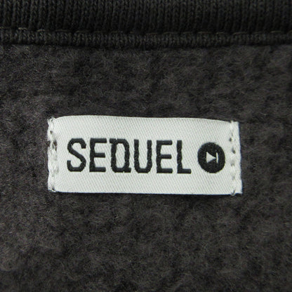 SEQUEL | シークエル CREW NECK SWEAT クルーネックスウェット ロゴ刺繍裏起毛長袖スウェットシャツ スウェット チャコールグレー サイズ：M【三重本店】