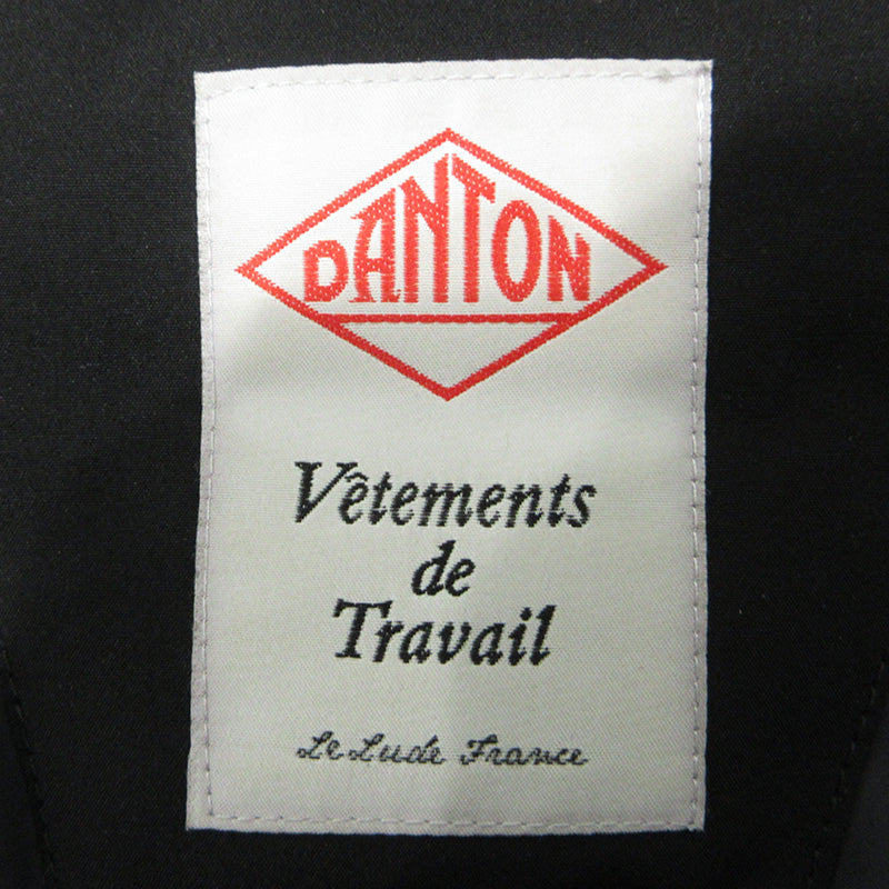 Danton | ダントン タッサーダウンジャケット フード2WAYロゴワッペンダウンジャケット ダウンジャケット 19A-FA-002 JD-8535 ブラック サイズ：40【三重本店】