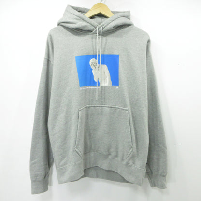NIKE | ナイキ プルオーバーパーカー グラフィック パーカー FN2557-063 グレー サイズ：L【三重本店】