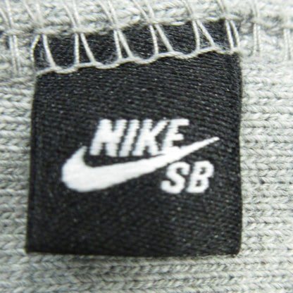 NIKE | ナイキ プルオーバーパーカー グラフィック パーカー FN2557-063 グレー サイズ：L【三重本店】