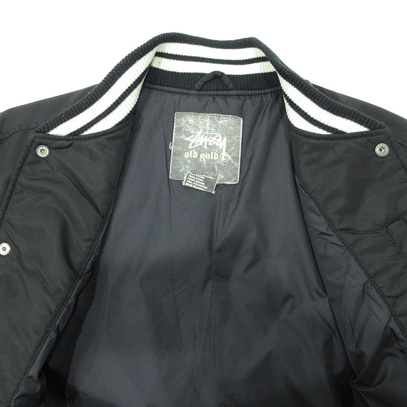 STUSSY | ステューシー OLD GOLD オールドゴールド ロゴワッペンスタジャン 中綿ナイロンジャケット スタジャン ブラック サイズ：M【三重本店】